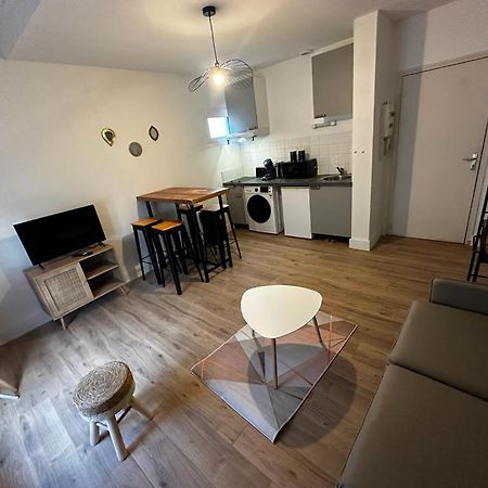 Le Petit Rempart Lägenhet Niort Exteriör bild